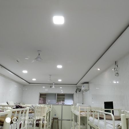 Star Dormitory มุมไบ ภายนอก รูปภาพ