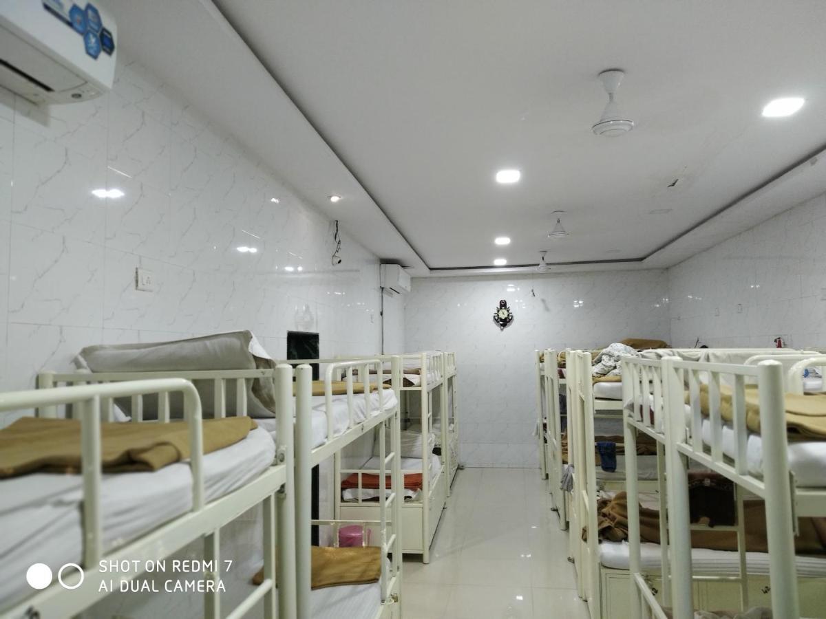 Star Dormitory มุมไบ ภายนอก รูปภาพ