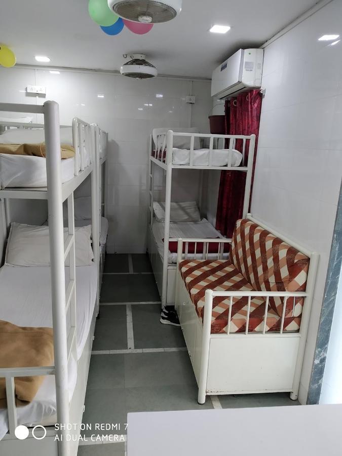 Star Dormitory มุมไบ ภายนอก รูปภาพ